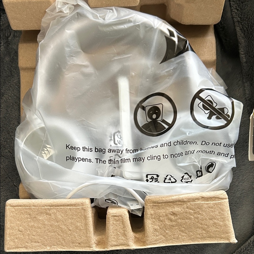 Corsair White Headset HS55 SURROUND